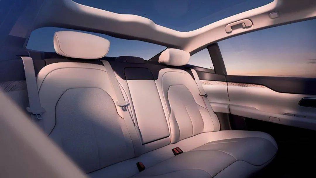 连后排座椅都有座椅通风,这几款车堪称国产界的配置大师