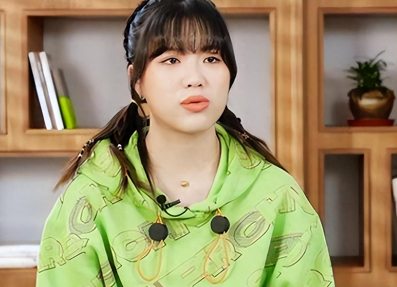 她是清华学霸,趁暑假豪夺两枚奥运金牌,23岁二次发育逆袭成女神-清华学霸参加奥运拿了两块金牌是谁