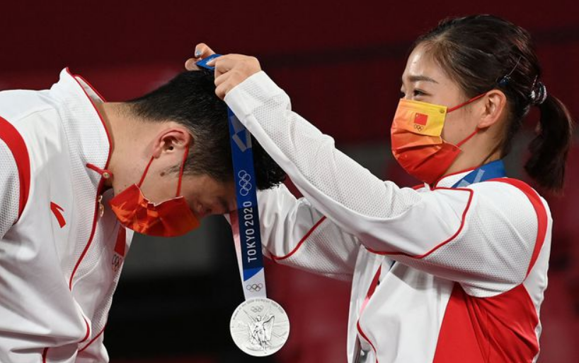 刘诗雯因伤退出团体赛:精神之伤更甚!如此牺牲可以理解值得尊重-刘诗雯是因伤退赛吗