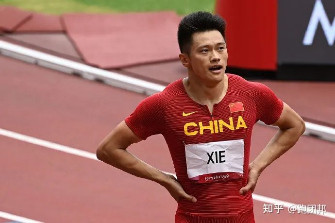 20秒34!如何评价谢震业跑进半决赛?可以被称为中国历史第一人吗?-谢震业全运会100米预赛