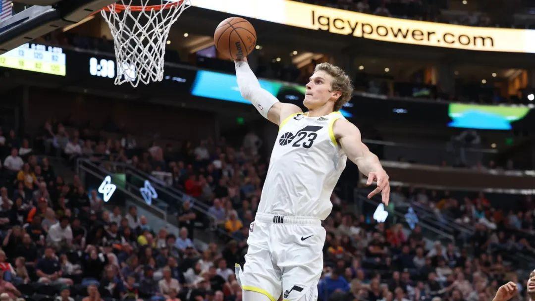 全明星先发出炉:詹姆斯再当票王,除恩比德以外还有哪些遗珠?-全明星赛詹姆斯科比传球