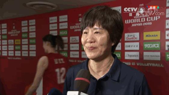 女排世界杯中国队 3:0 击败阿根廷,11 连胜获得冠军,如何评价女排的表现?-女排迎战阿根廷