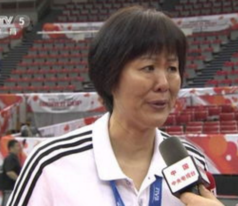 女排世界杯中国队 3:0 击败阿根廷,11 连胜获得冠军,如何评价女排的表现?-女排迎战阿根廷