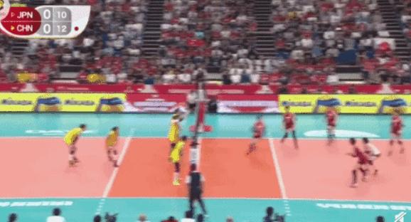 女排世界杯中国队 3:0 击败阿根廷,11 连胜获得冠军,如何评价女排的表现?-女排迎战阿根廷