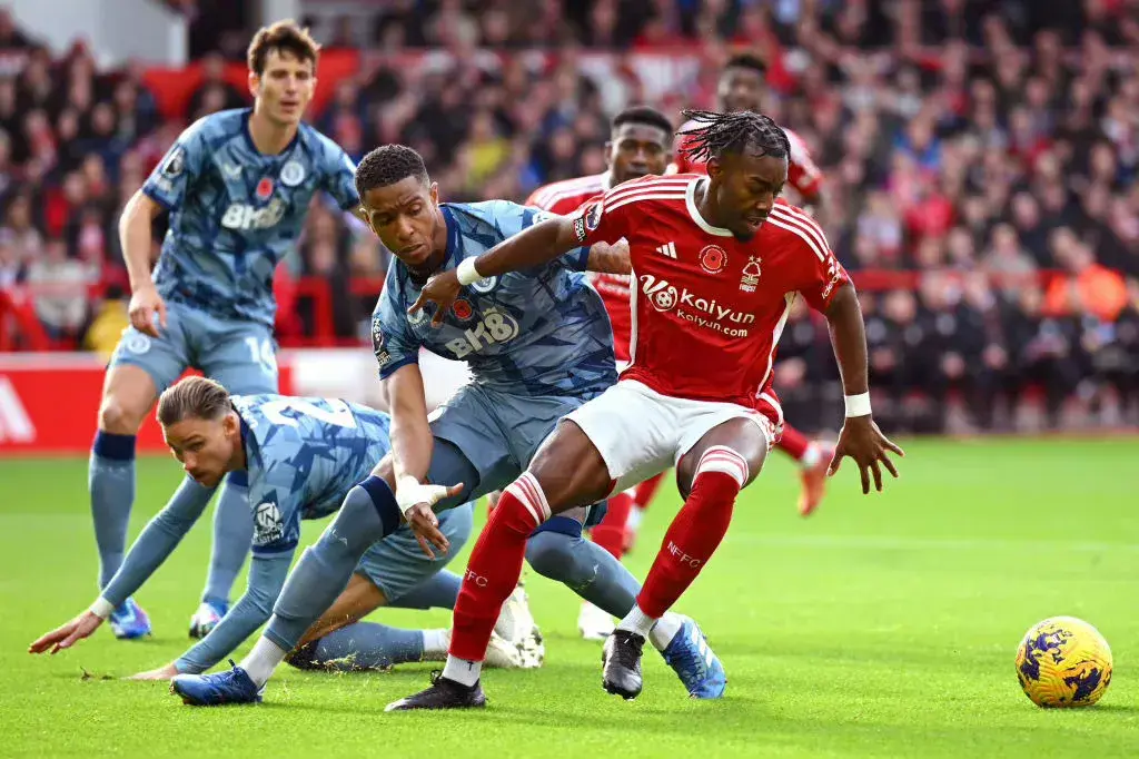 英超最新积分榜:利物浦1-1绝平升至第3,维拉0-2爆冷仍居第5!-英超积分榜第一