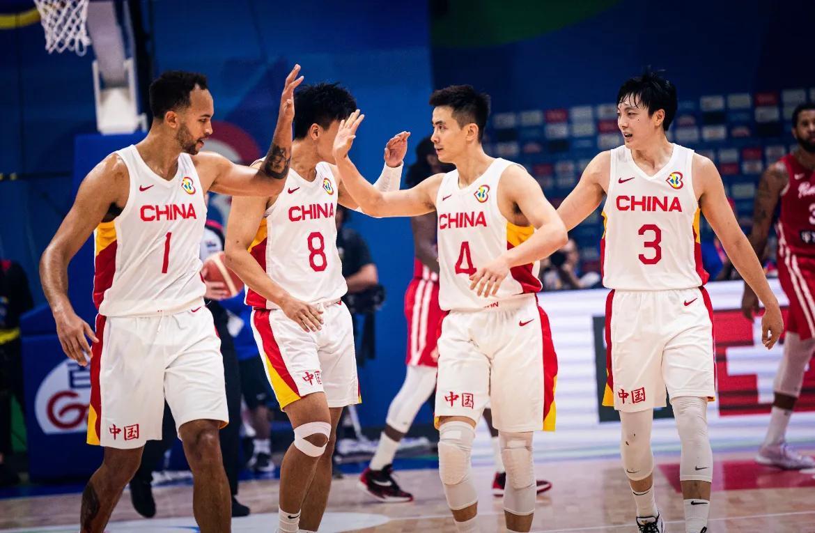 亚运会中国男篮12人名单出炉,阵容三四五配置,后卫得到加强-中国亚运会篮球名单