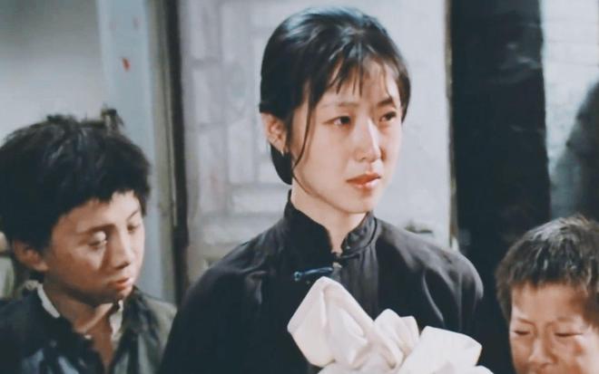 再读老舍的《骆驼祥子》:专制社会中权力的崇拜和民众的财富-老舍先生写骆驼祥子反映了怎样的社会现实