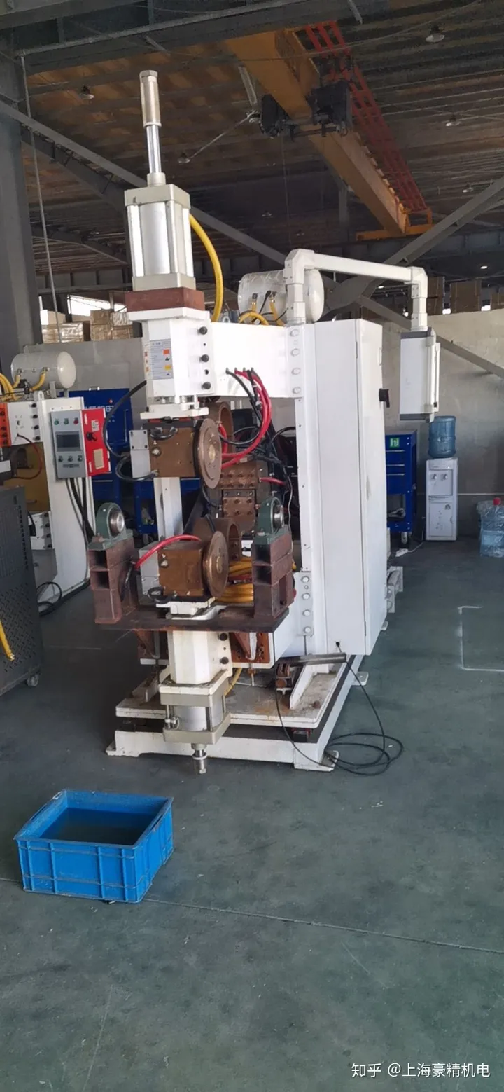 电阻焊焊接设备的简介和优缺点-电阻焊设备有哪几部分组成