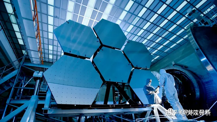 SiC功率器件ToP 10最新排名出炉,中国厂商紧追不舍-10家做功率器件的公司排名