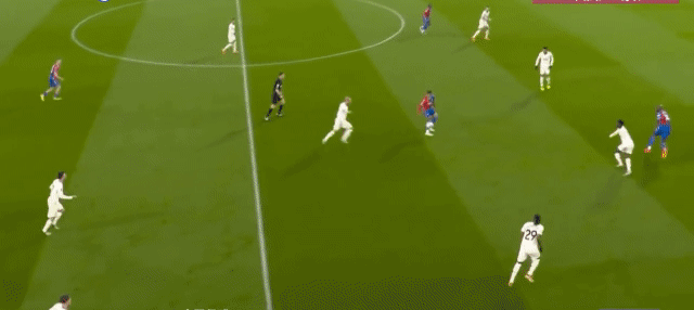 4-0,4-3!足坛疯狂一夜:曼联遭遇耻辱性双杀,法甲上演进球大战