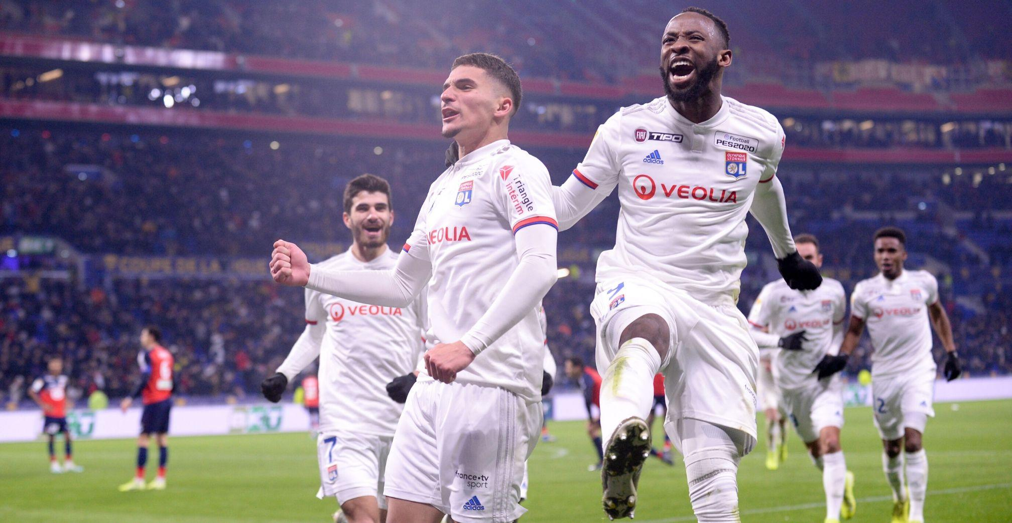 4-0,4-3!足坛疯狂一夜:曼联遭遇耻辱性双杀,法甲上演进球大战