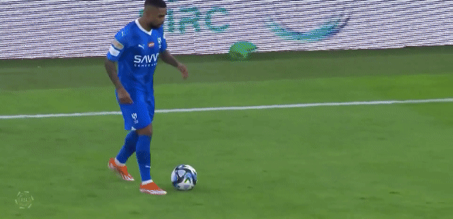 4-0,4-3!足坛疯狂一夜:曼联遭遇耻辱性双杀,法甲上演进球大战