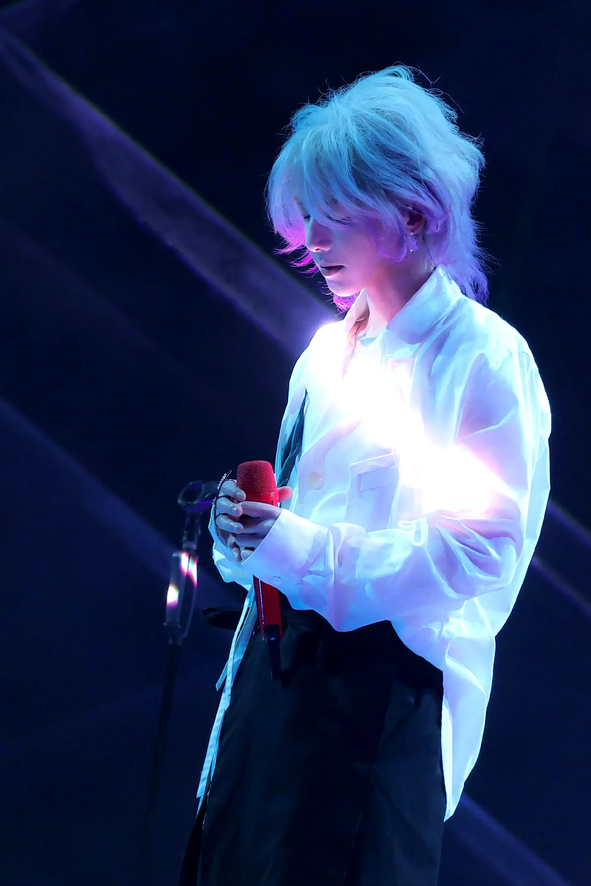 扬眉吐气!华晨宇被人民文娱表扬,这次,老天都在帮他