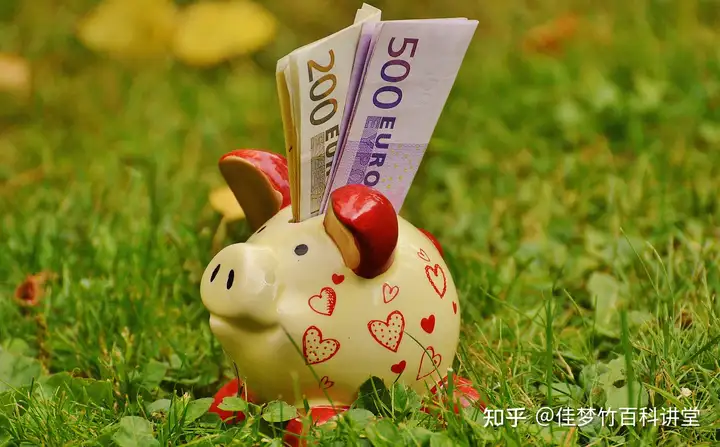 江苏常州女子求助消防员,打开老公的存钱罐,你怎么看待这件事情呢?