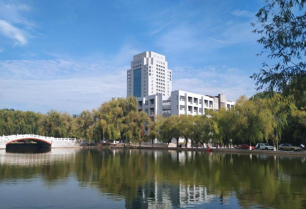 河北省“10强”高校重新洗牌!燕山大学夺冠,河北工大竟榜上无名