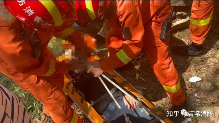 男子瀑布观景被困, 女子踏青摔倒昏迷....纵情山水勿忘安全