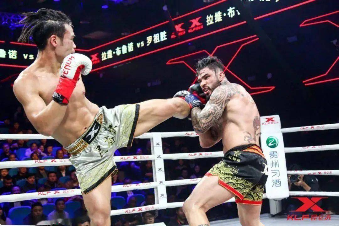 香港拳王归来!对决曾KO一龙的泰拳天王!