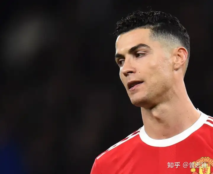 曼联排名掉到第7,签回C罗正确吗?鲁尼一针见血给出答案 足球直播