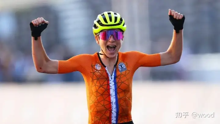 奥女数学家悄咪咪赢得奥运冠军,对手崩溃,网友惊叹 体智合一