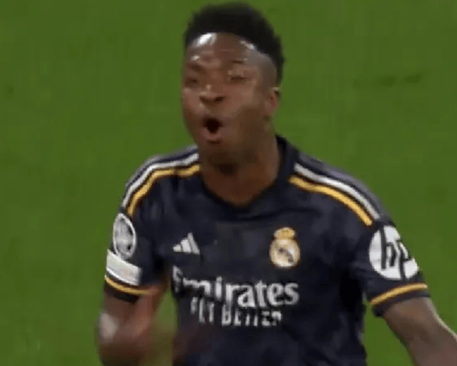 1-1到3-3!皇马主场1场没赢,对拜仁1-0将晋级,2定律助他们夺冠