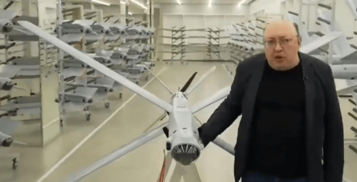 柳叶刀巡飞弹产能增至日产三千,俄军人手一架:乌军将不战而溃