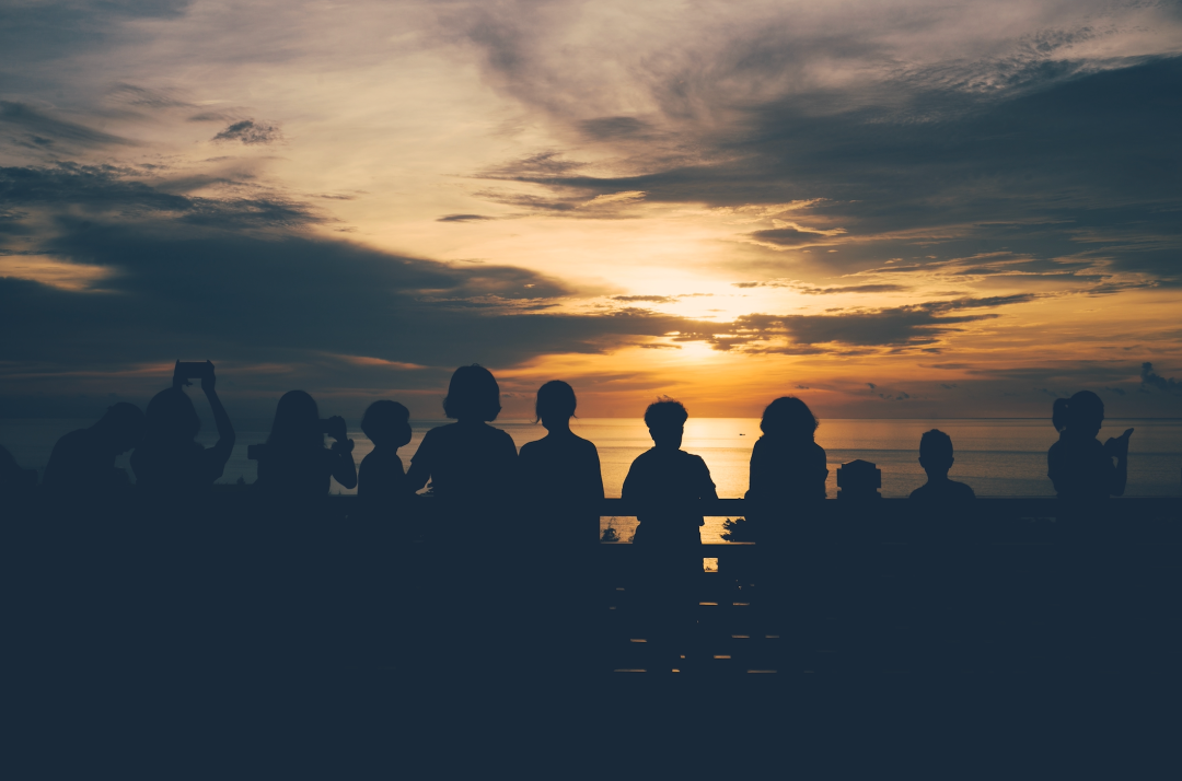 此景只应天上有,人间能得几回观