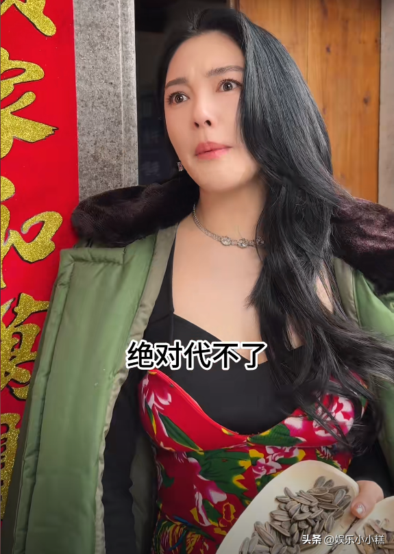 笑麻了,张雨绮连皮蛋都能代言成珠宝,我笑晕在评论区