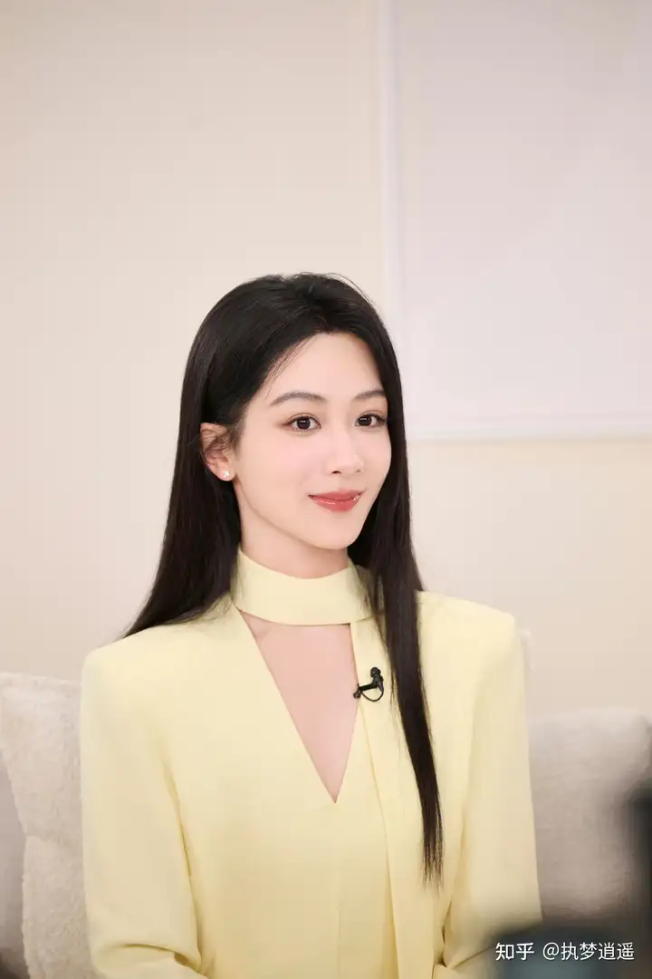 更新杨紫动态,大小瓜看个热闹