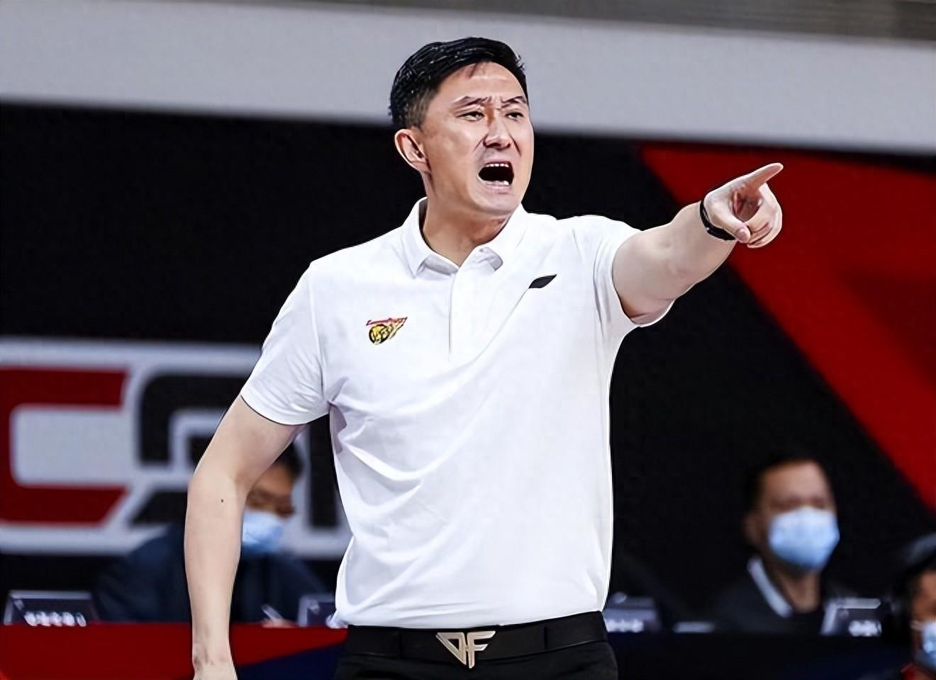 逆风翻盘,辽篮大胜广东之夜,3员大将居功至伟,压力给到杜锋!