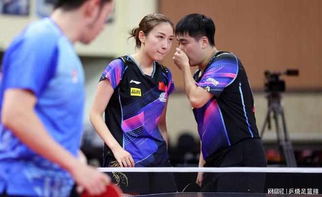 亚锦赛双打:国乒包揽混双冠亚军,崑一横扫晋级,远迪涉险过关
