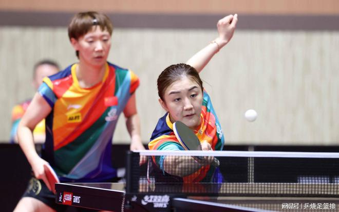 亚锦赛双打:国乒包揽混双冠亚军,崑一横扫晋级,远迪涉险过关