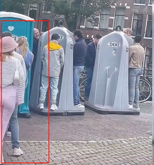 这谁尿得出来?露天便池成荷兰景点,网友:大庭广众之下我不敢掏