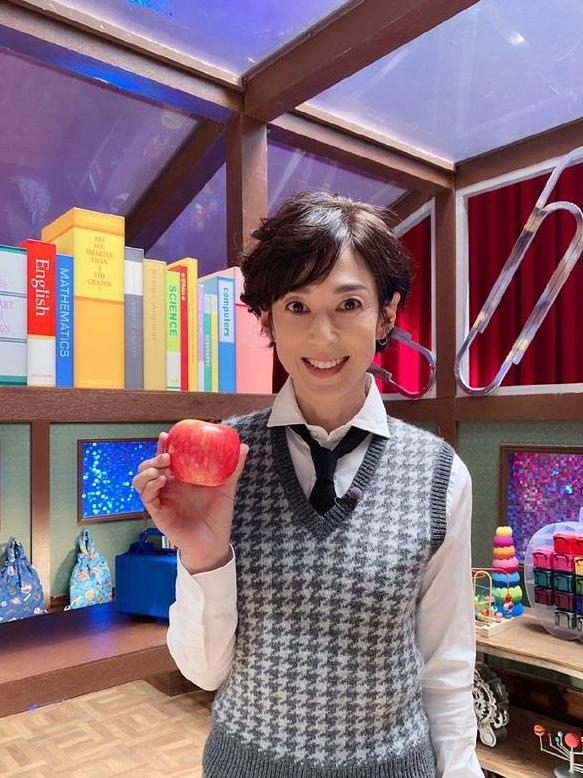 中年女人穿衣摆脱“大妈感”,4点“减龄妙招”,学会了超显气质