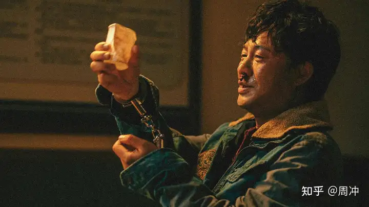 “高启强”张颂文:曾被拒840次,穷到买剩菜,今46岁演技能封神