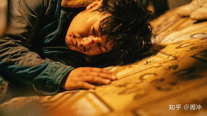 “高启强”张颂文:曾被拒840次,穷到买剩菜,今46岁演技能封神