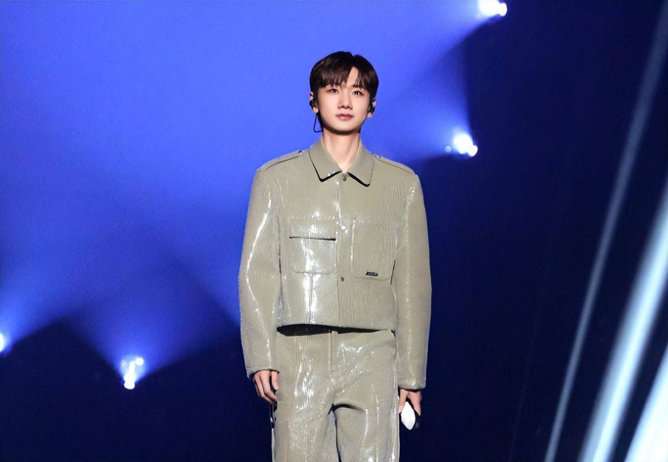 原创 《歌手2024》竟变那英历险记?看似节目被全网吐槽,实际大获全胜