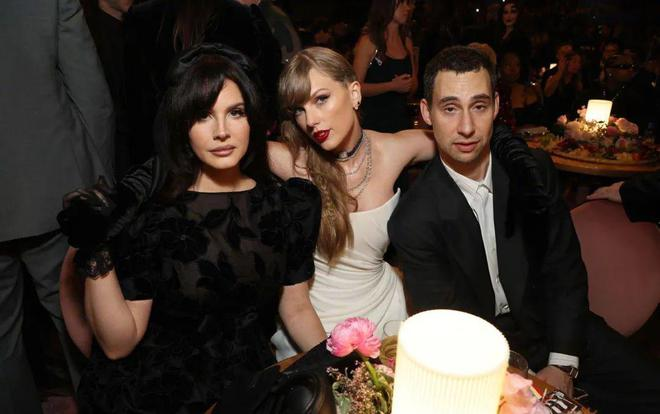 芭比围城,天后乱斗,2024格莱美“她”来了!