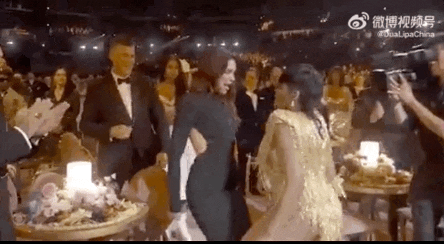 芭比围城,天后乱斗,2024格莱美“她”来了!