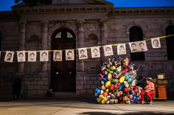 如何看待美国华裔女性Jenny穷游墨西哥失踪?