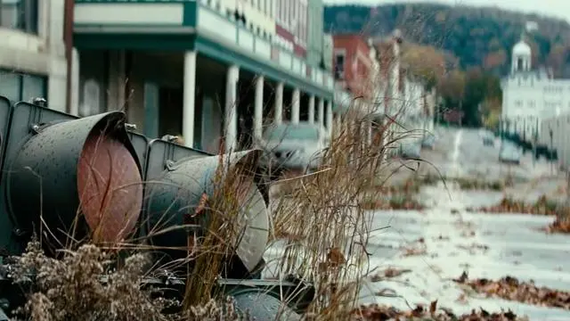 《寂静之地》:一部吓得你不敢出声的恐怖电影