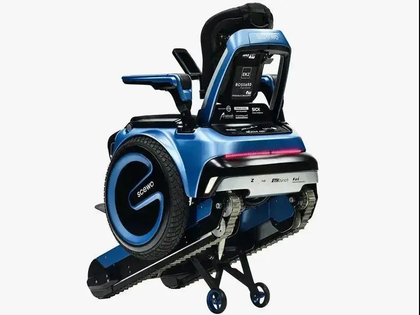 他砍掉门槛,为故宫无障碍化迈出了第一步