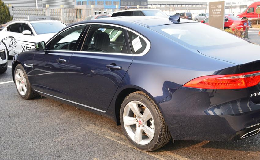 原创 价格“跳水”比奔驰E厚道!提速仅6秒,束手无措跌12万仍没人想要