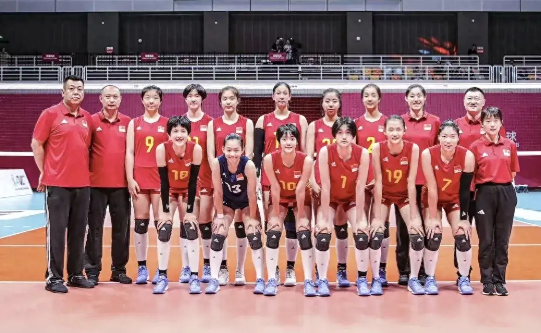 盘点2023年中国女排参加的赛事,回顾球队和球员的成与败、得与失