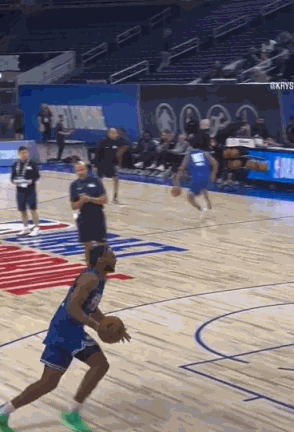 原创 佩林卡观看布朗尼试训:三分第2最高纵跳第6 飞身暴扣真像詹姆斯