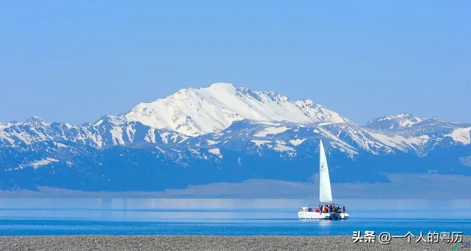 新疆是一个美丽而独特的地方,拥有壮丽的自然风光