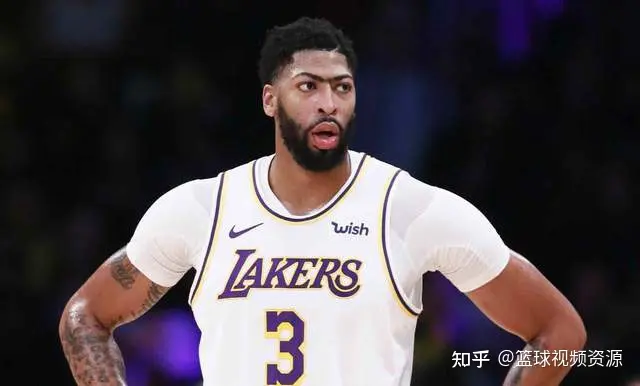 1 月 31 日 NBA 常规赛勇士拒绝 21 分大逆转灭雷霆,本场比赛勇士队都有哪些精彩表现?