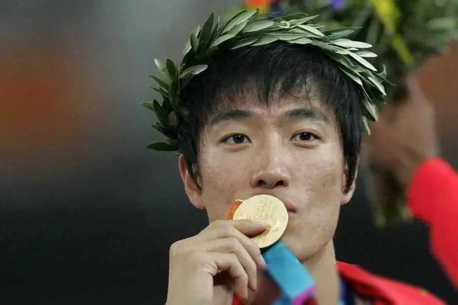 纹身、整容、抢跑、成为网红:吴艳妮想当刘翔,却遭遇舆论风暴