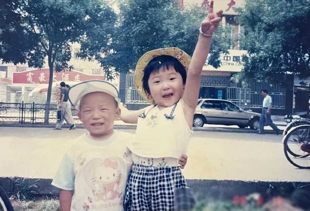 纹身、整容、抢跑、成为网红:吴艳妮想当刘翔,却遭遇舆论风暴