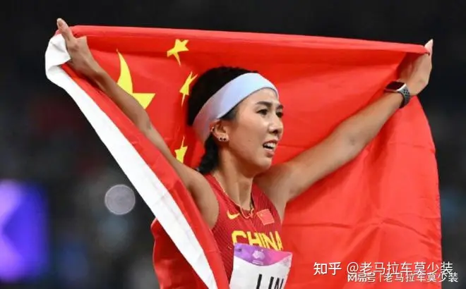 亚运会女子100米栏的决赛 ,吴艳妮的表现就像个无赖!