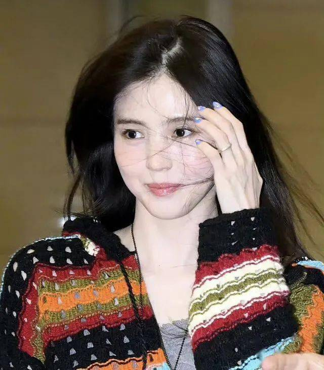 韩素希陷入“自证陷阱”,精神状态堪忧!